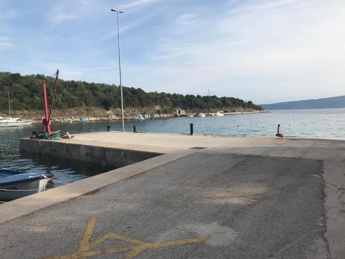 Krk Apartmani Pepina Pinezići 外观 照片