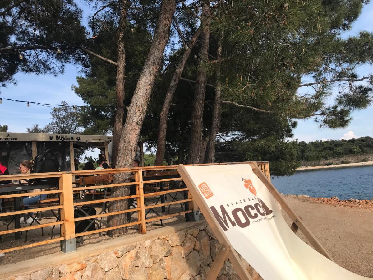 Krk Apartmani Pepina Pinezići 外观 照片