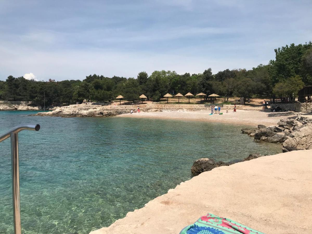 Krk Apartmani Pepina Pinezići 外观 照片