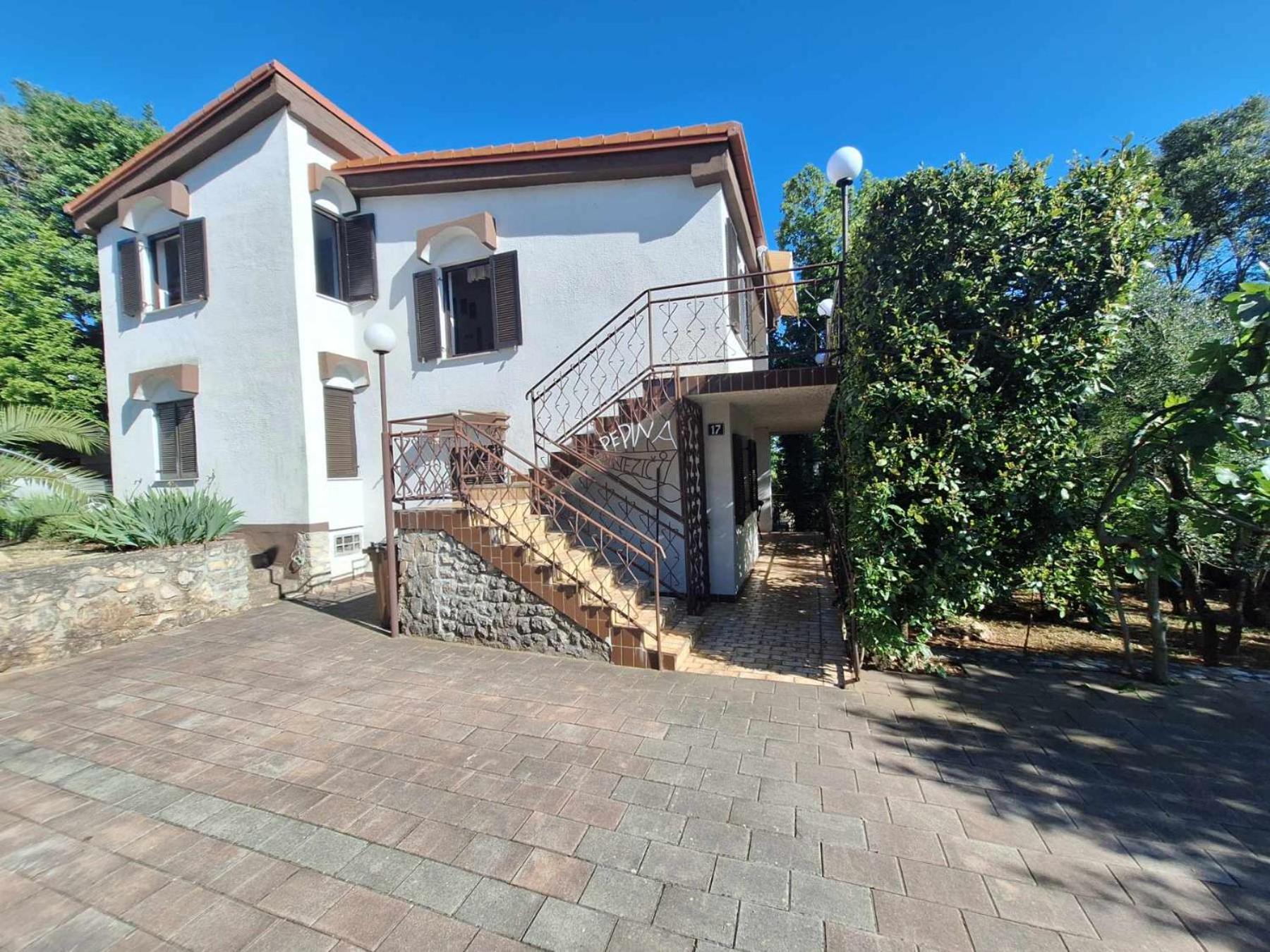 Krk Apartmani Pepina Pinezići 外观 照片
