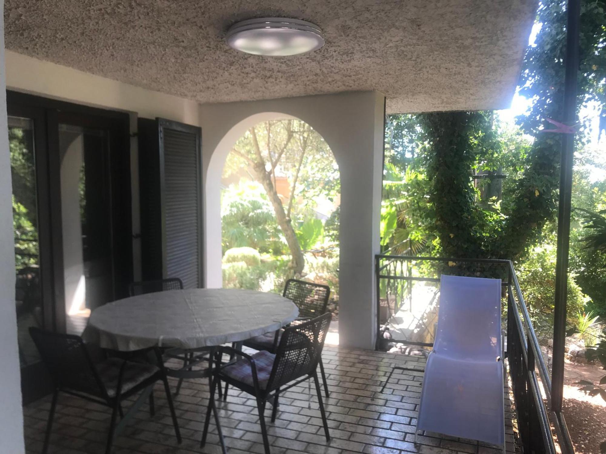 Krk Apartmani Pepina Pinezići 外观 照片