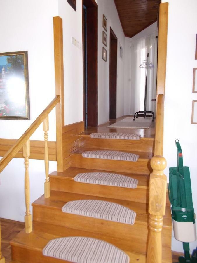 Krk Apartmani Pepina Pinezići 外观 照片
