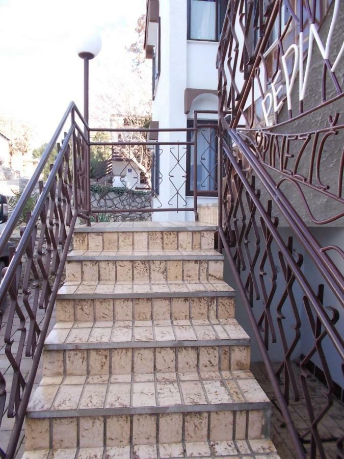 Krk Apartmani Pepina Pinezići 外观 照片